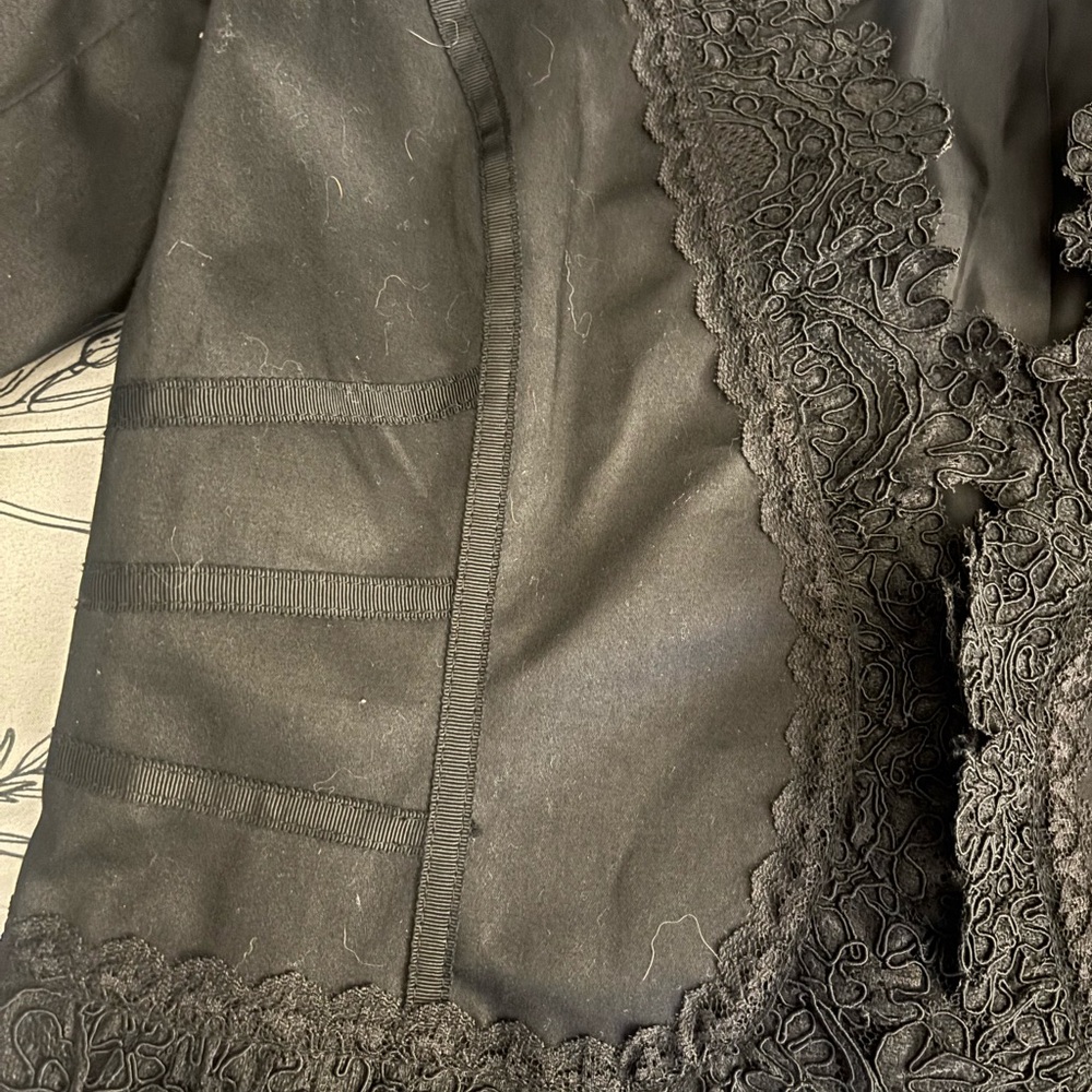 White House Black Market Black Lace Women's Blazer - Picture 9 of 10
